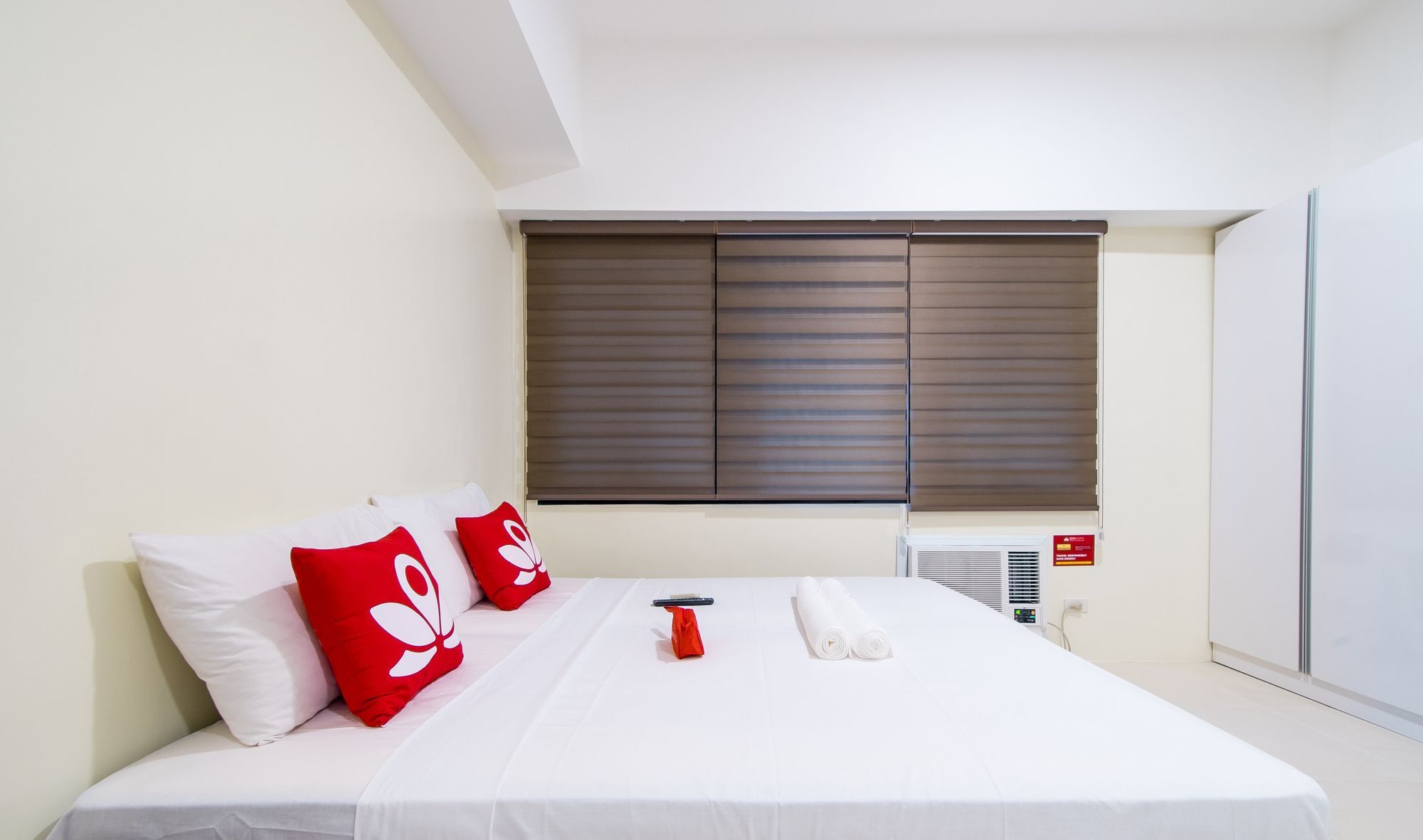 Zen Home At Icon Plaza Bgc تاغويغ المظهر الخارجي الصورة